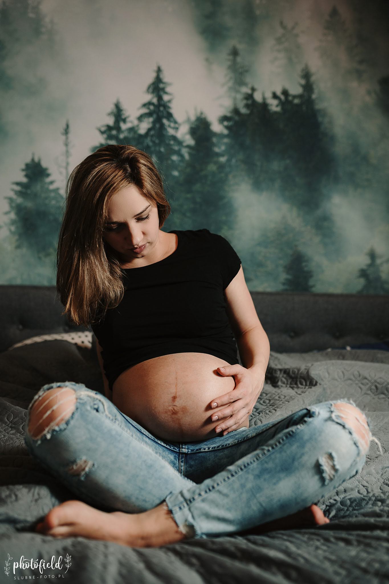 Sesja brzuszkowa ciążowa w domu Łódź