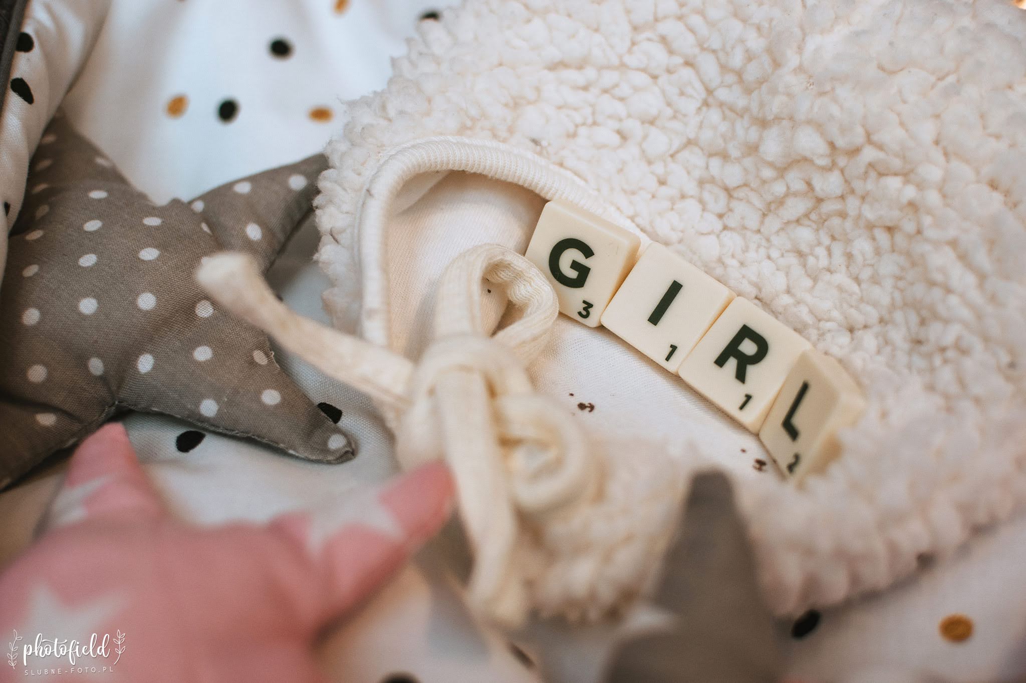 Sesja brzuszkowa ciążowa w domu Łódź