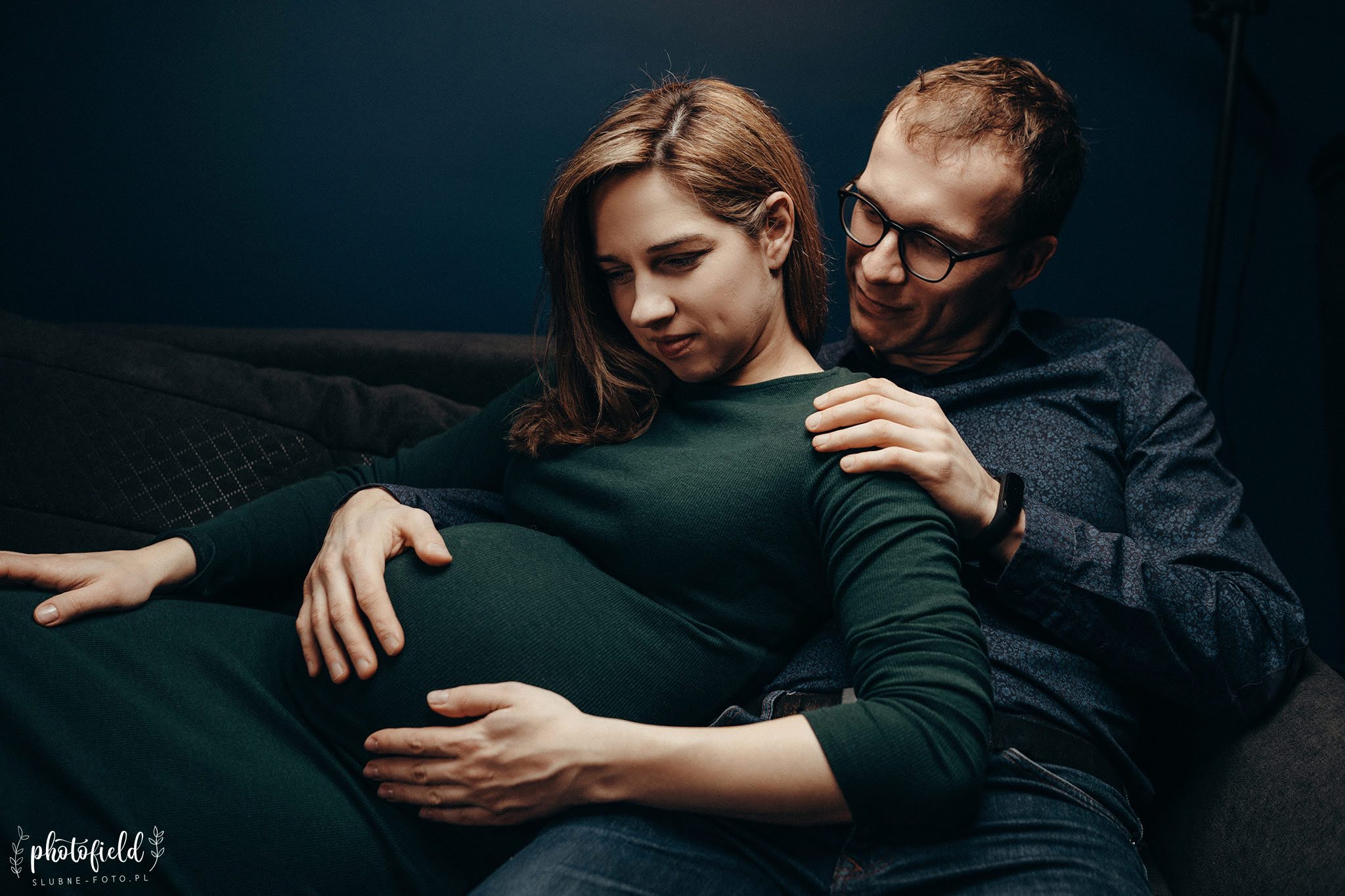 Sesja brzuszkowa ciążowa w domu Łódź